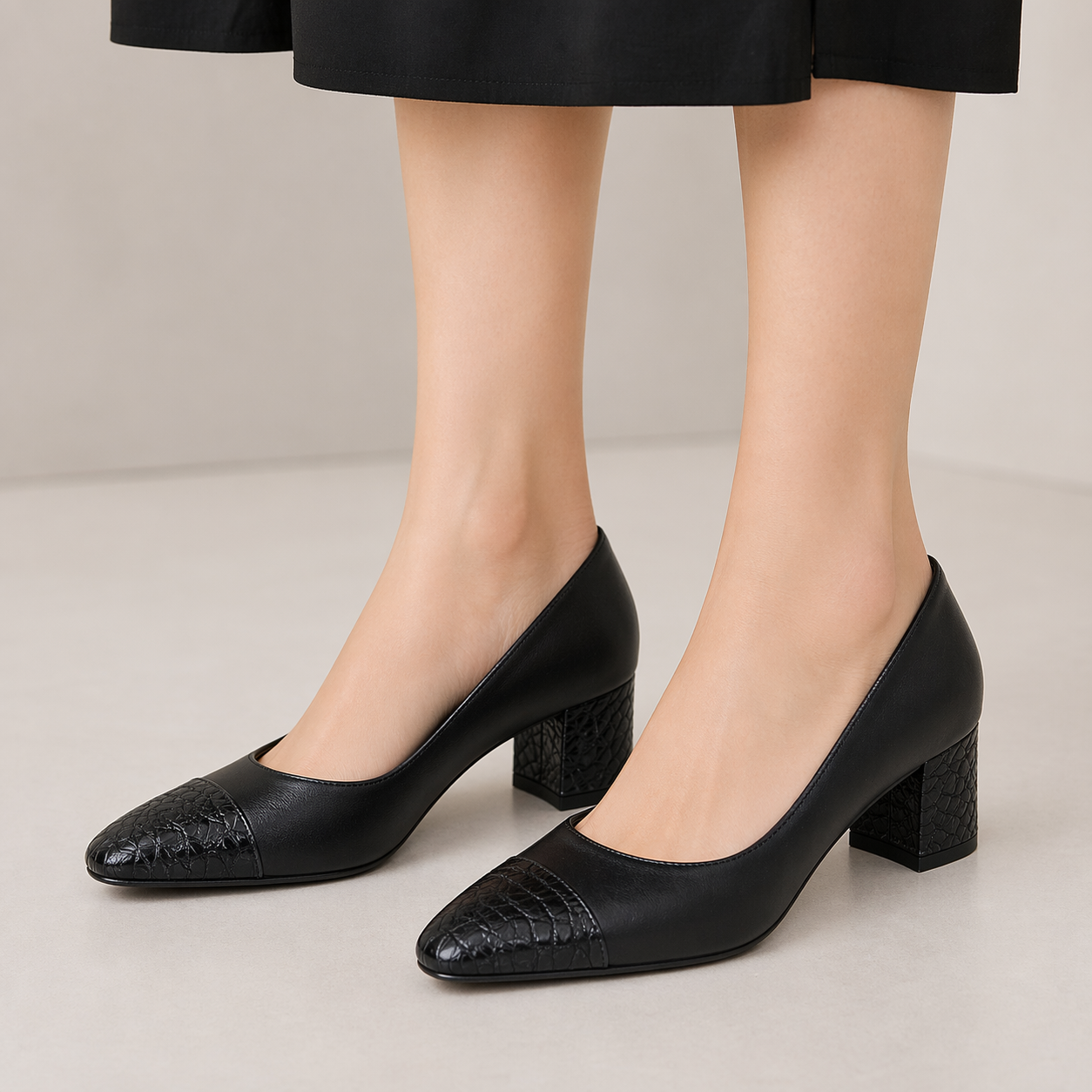 Women's Closed Toe Pumps Snakeskin Slip on Block Low Chunky Heel Business Party Office Dress Shoes